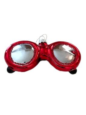 Ashland Red and Silver Sunglasses / Goggles Verre Glass Ornament